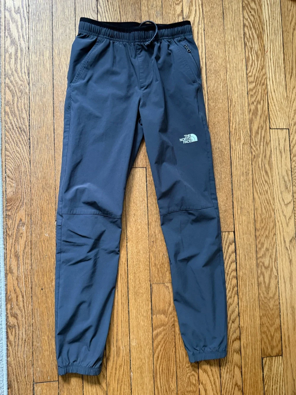 The North Face Kids Black Jogger Pants - Size Medium (10-12)